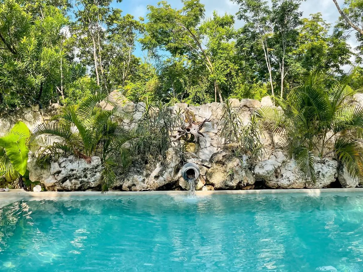 Inn Zamunda Garden View Hotel Tulum