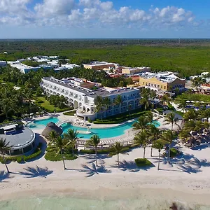 dreams-tulum-resort-spa.quintano-roohotels.com/