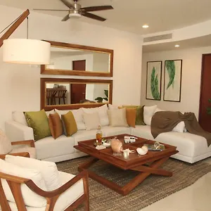  Apartment Beachfront At Gavias Grand 216 Mexico
